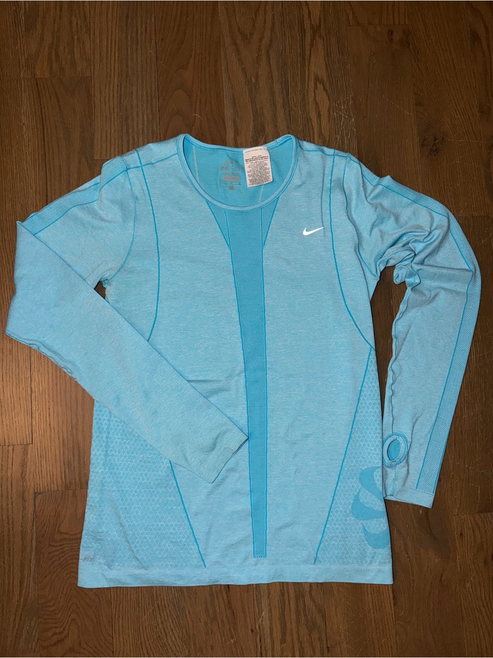 Nike Women's Aqua Blue Long Sleeve Performance running shirt Sz Large